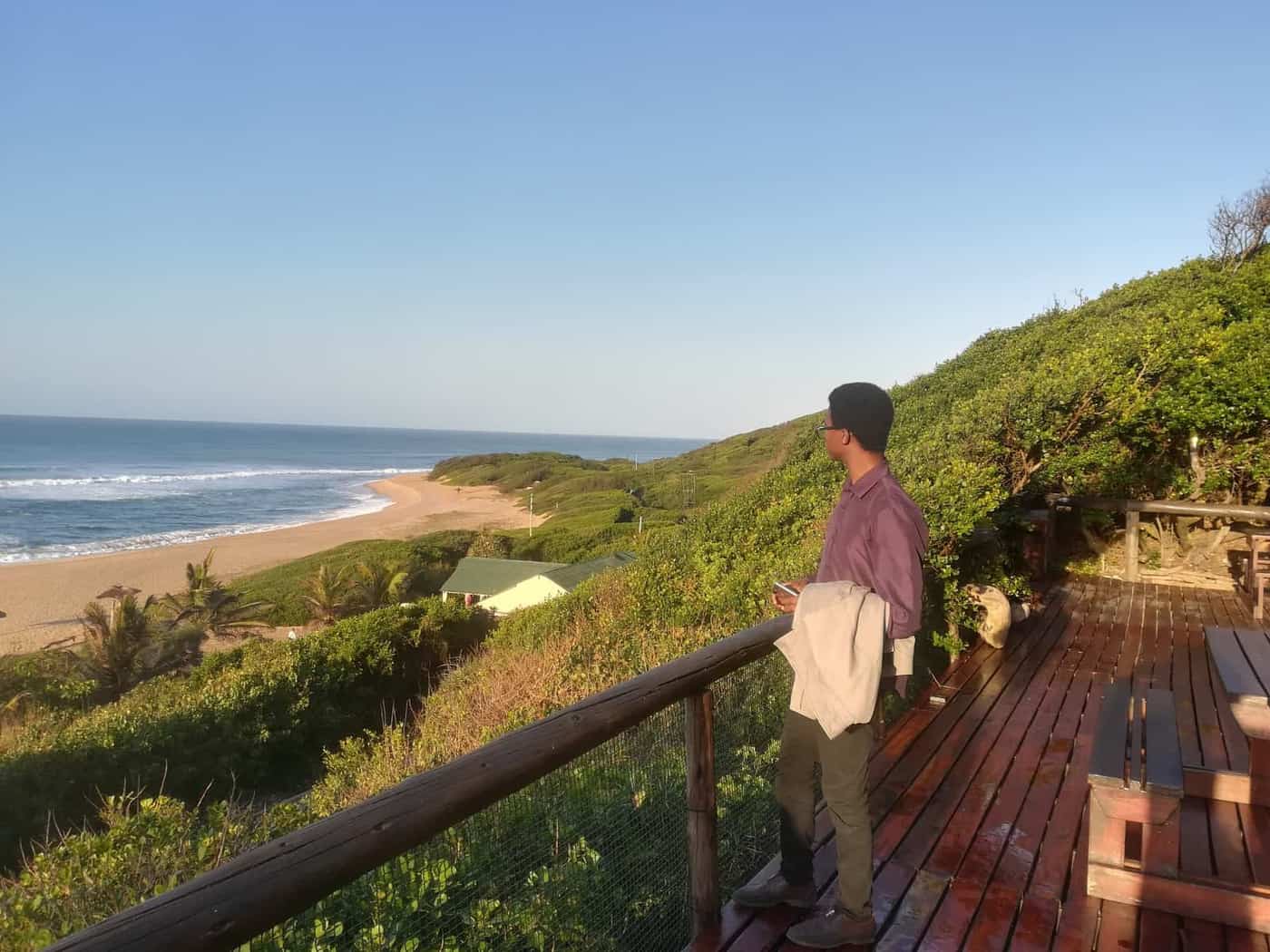 Praia e vegetação costeira em Chongoene, Xai-Xai